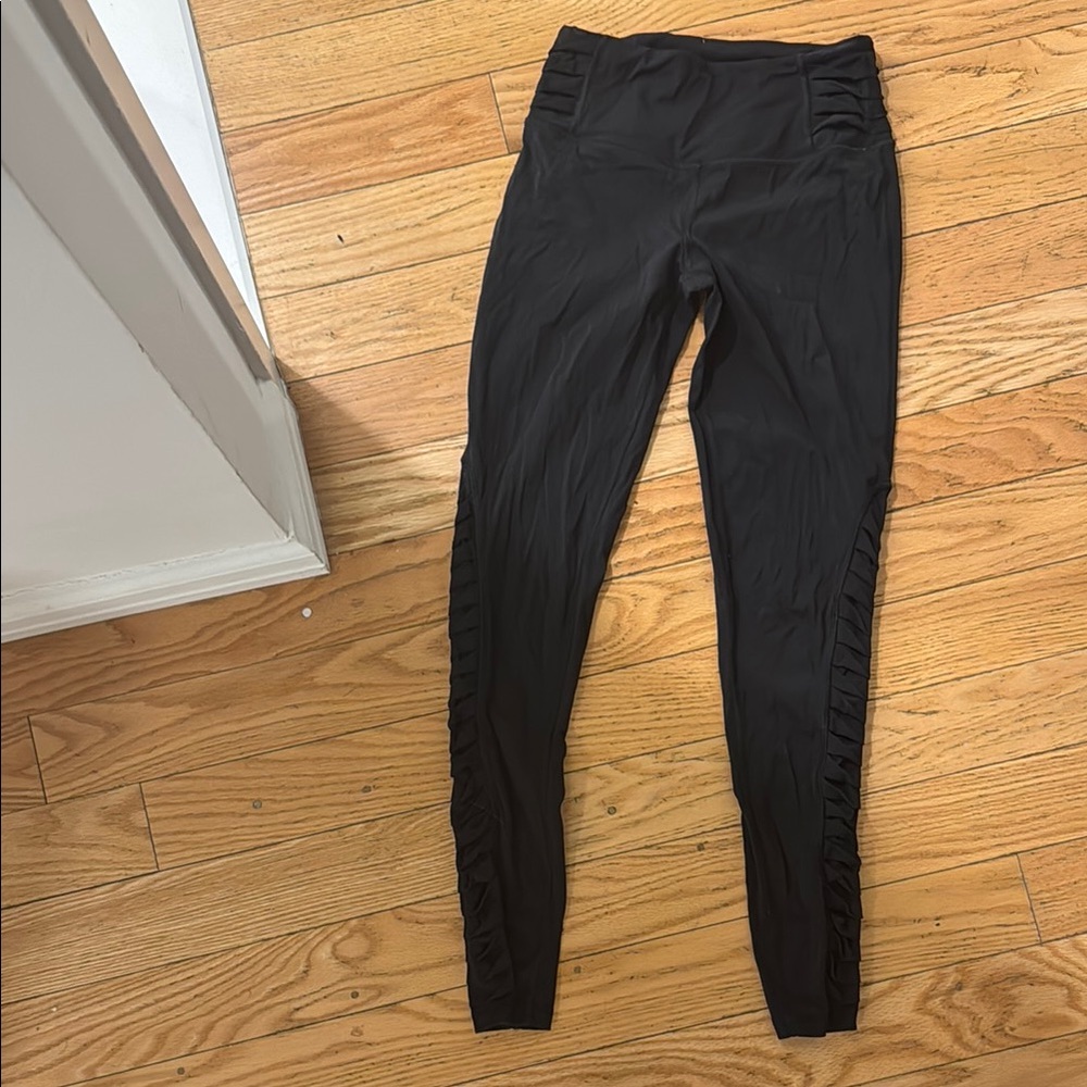 Black High-Waisted Leggings with Ruched Sides